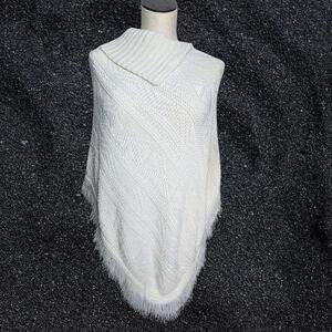 VTG Us Three White Knit Poncho Fringe Split Ribbed Collar USA Made One Size